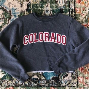 Colorado cropped crew neck.